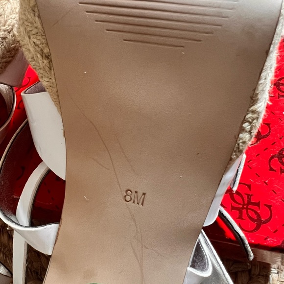 Guess White Patent Leather shoes with a platform raffia heel  Women Size 8 - Picture 11 of 12